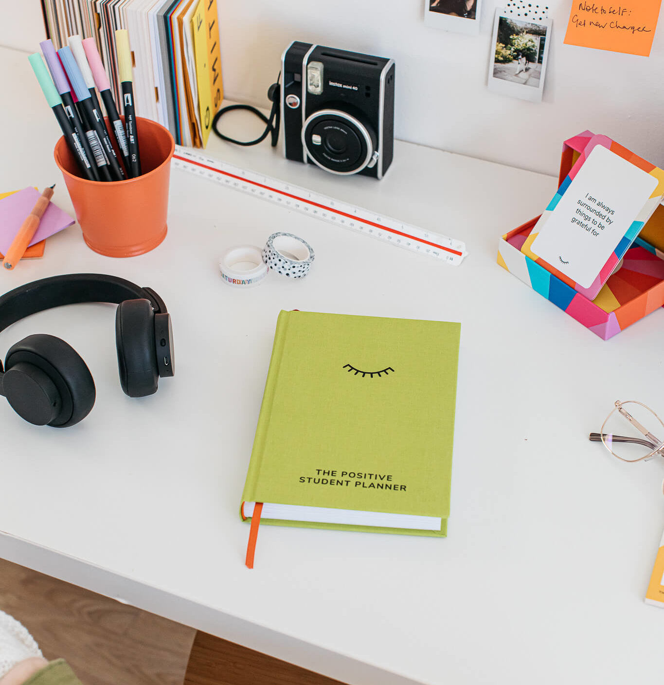 THE POSITIVE STUDENT PLANNER